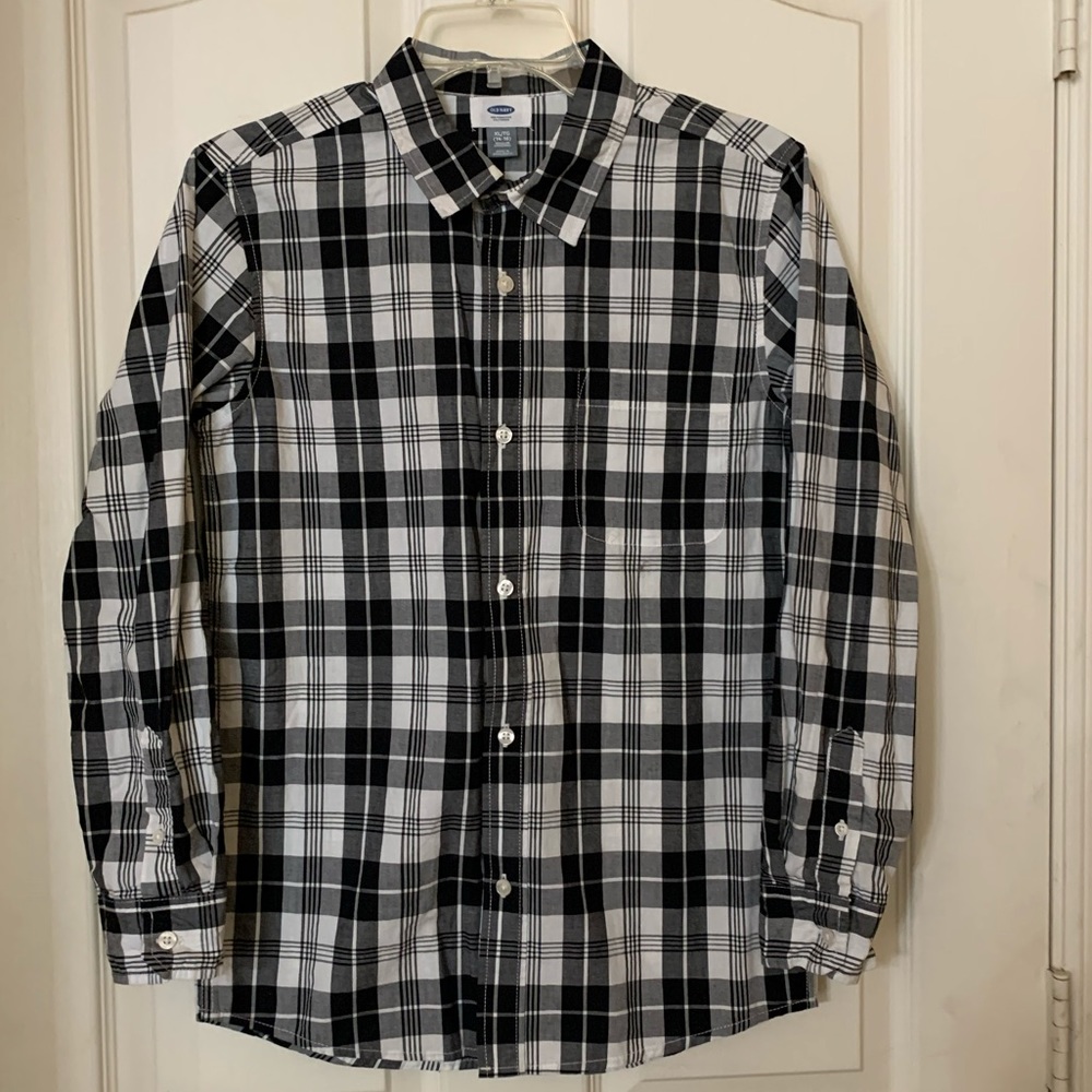 Old Navy Black/White Plaid Button Down. Boys 14/16